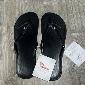 Archies Black w/ rhinestone